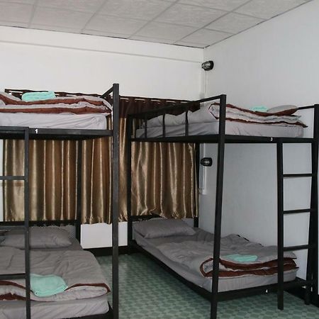 Family Home 2 Chiangmai (Adults Only) Chiang Mai Zewnętrze zdjęcie